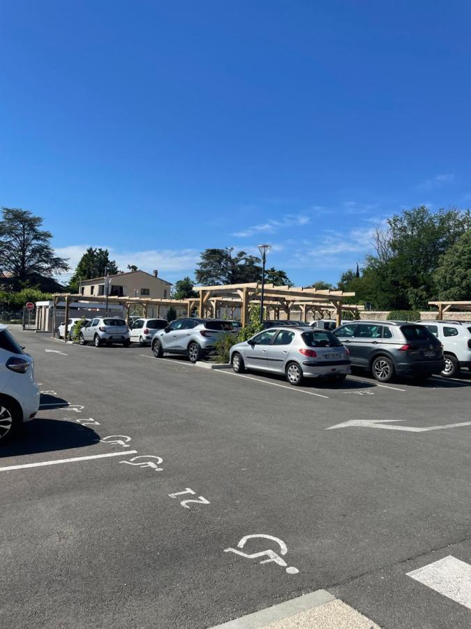 Aparthotel Domitys Les Tourmalines Carpentras Zewnętrze zdjęcie
